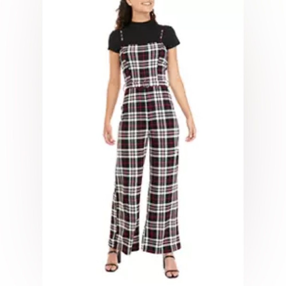 Almost Famous | Houndstooth Stretch Jumpsuit in Black White Red Size Medium